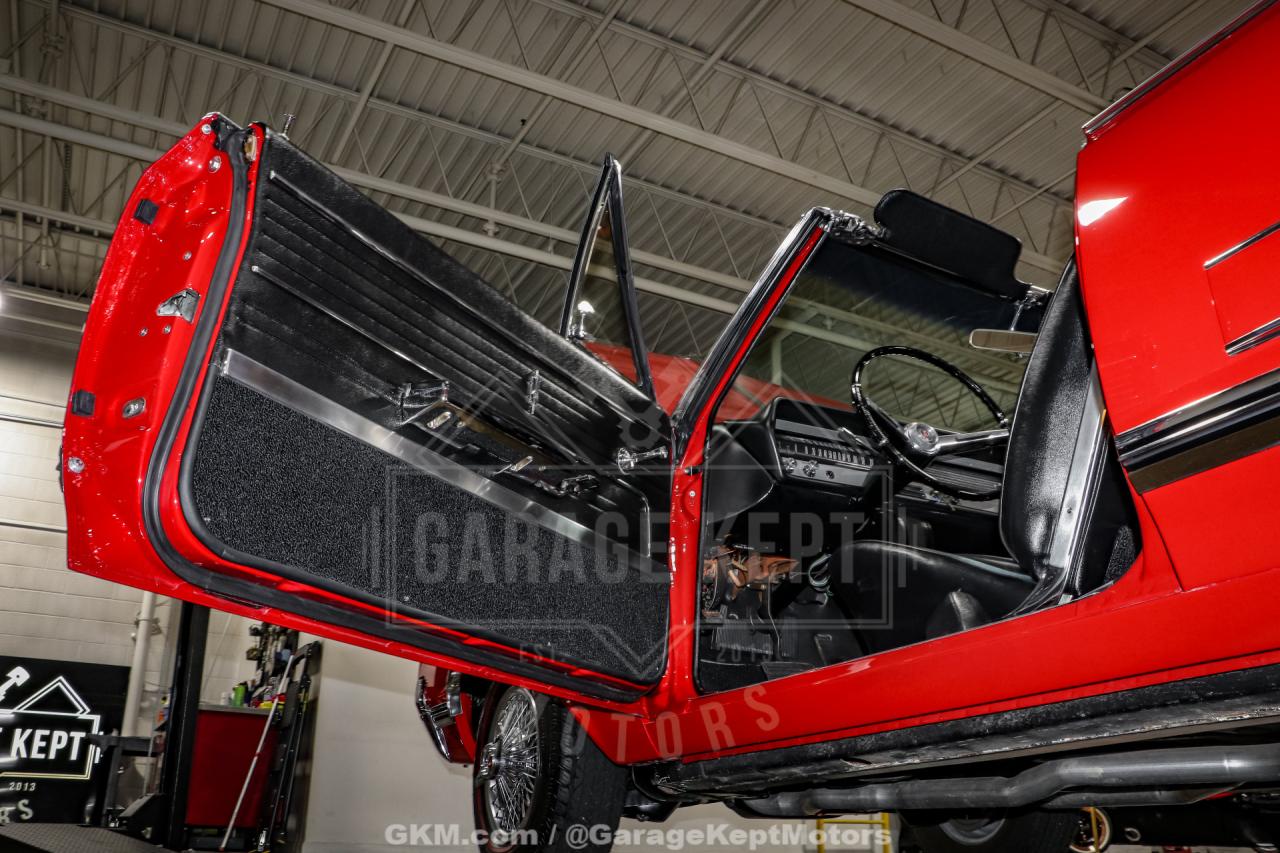 1965 Oldsmobile Cutlass 442 Convertible