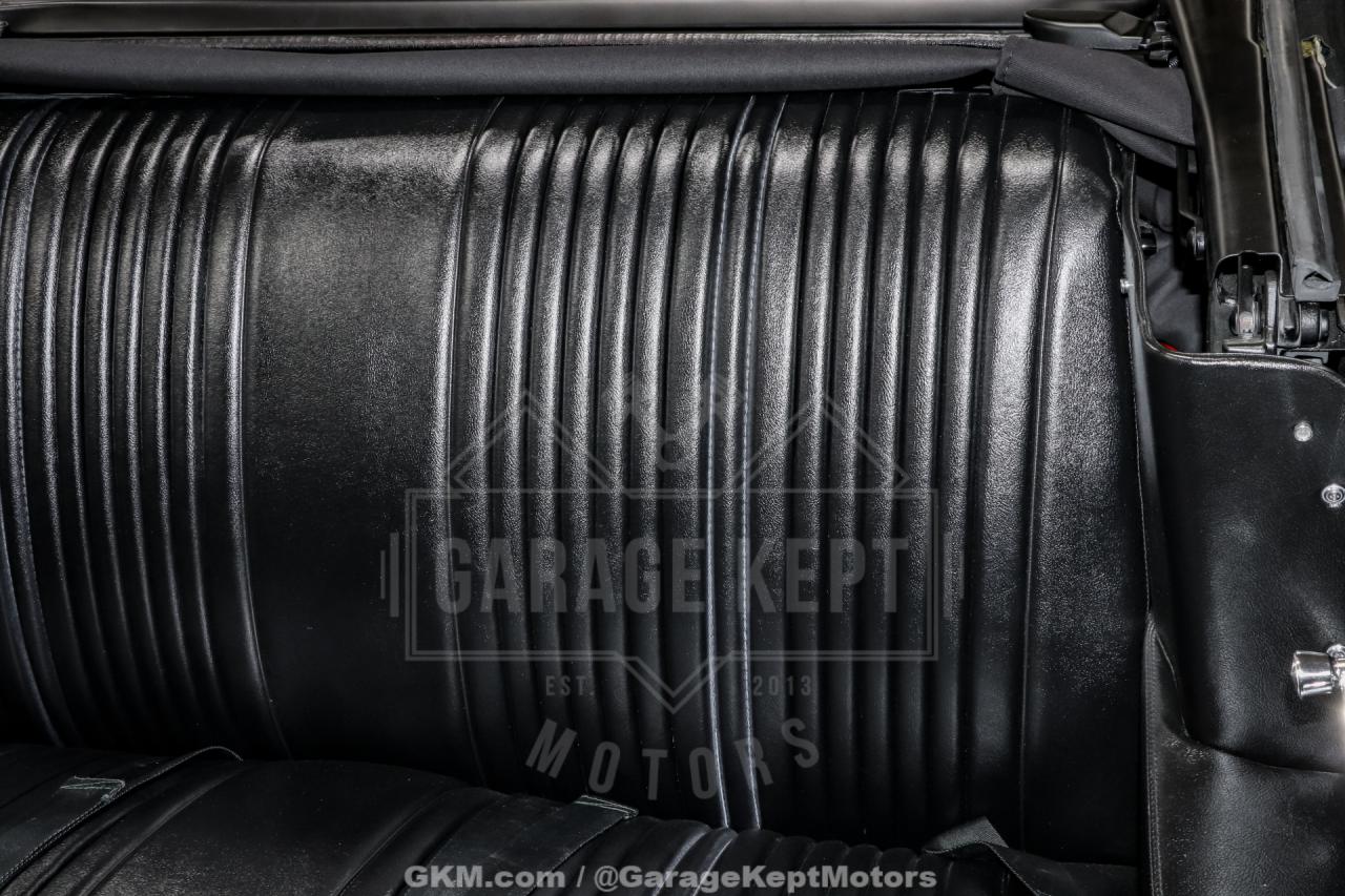 1965 Oldsmobile Cutlass 442 Convertible