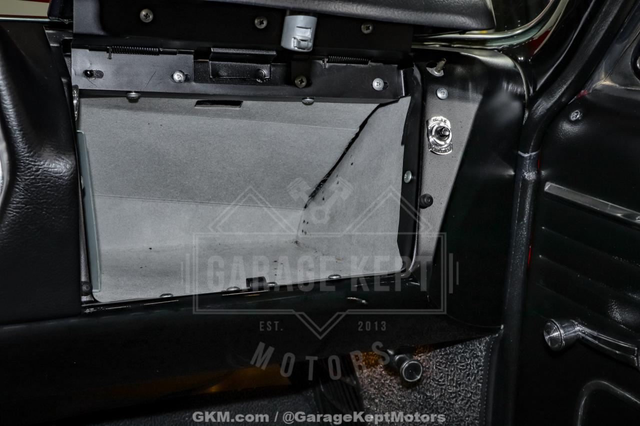 1965 Oldsmobile Cutlass 442 Convertible