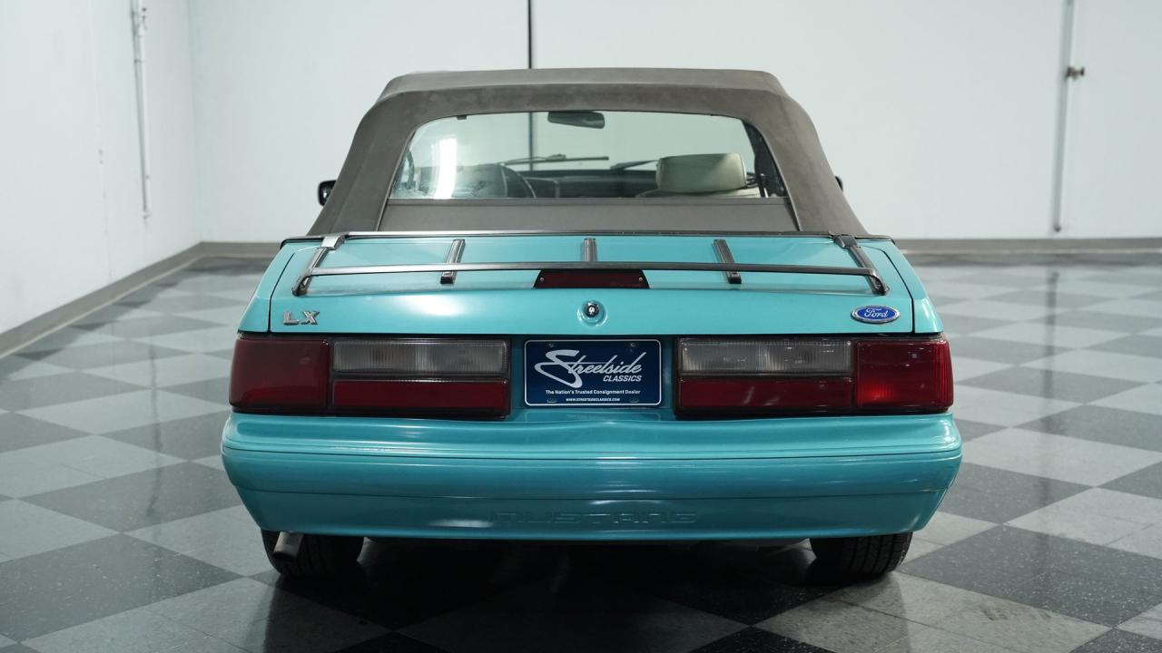 1992 Ford Mustang LX Convertible