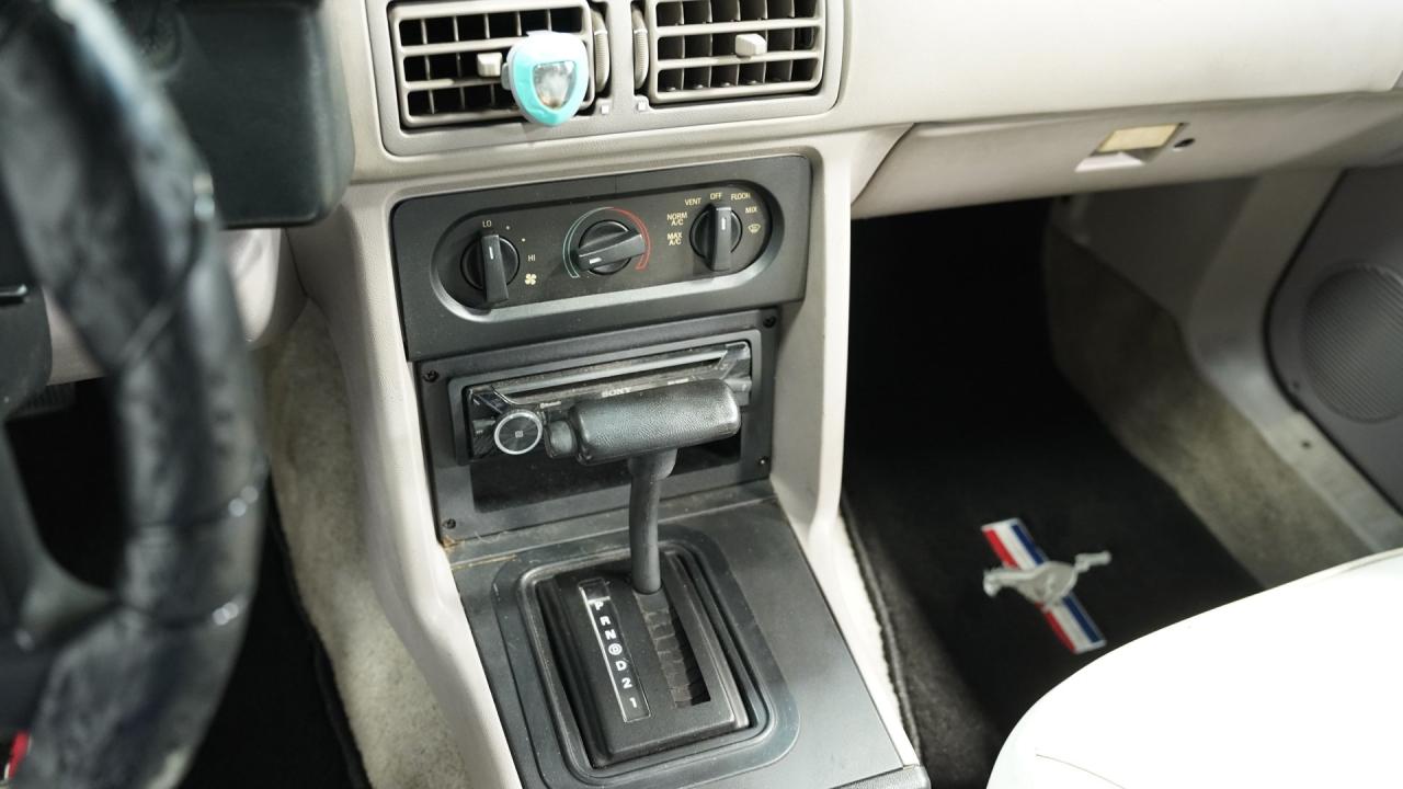 1992 Ford Mustang LX Convertible