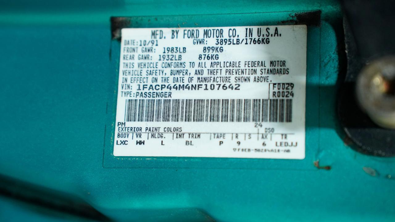 1992 Ford Mustang LX Convertible