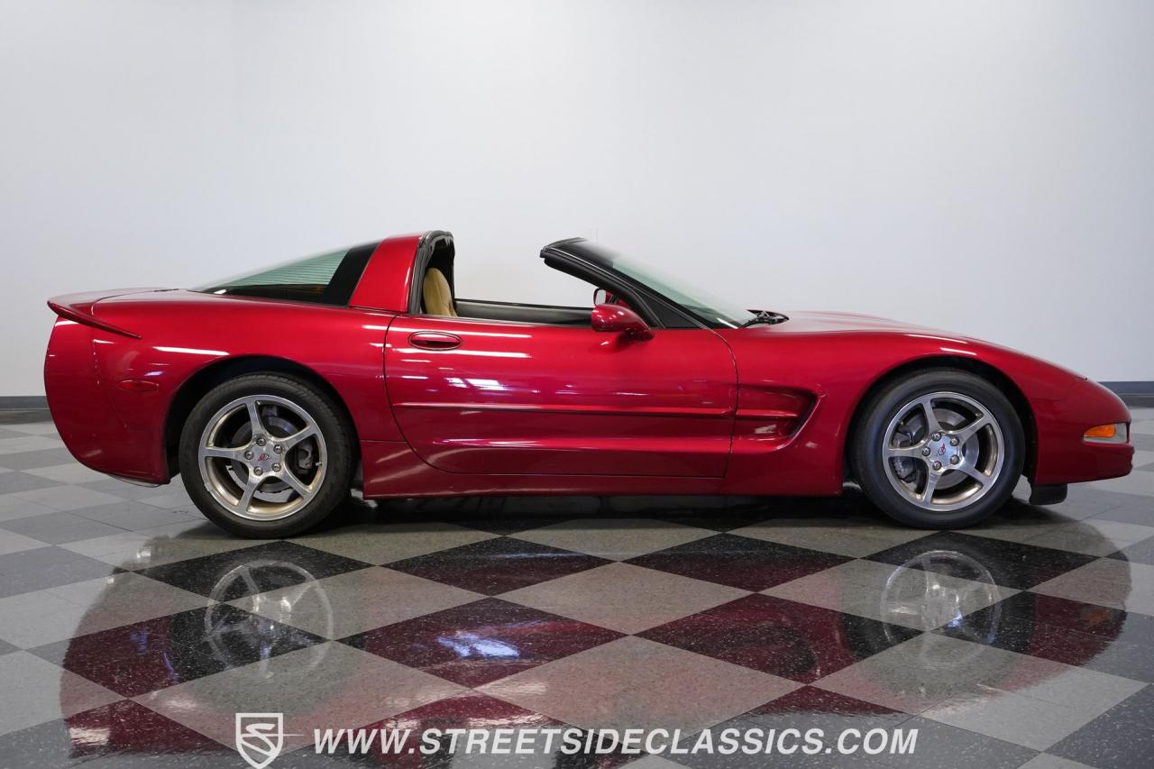 2001 Chevrolet Corvette Coupe