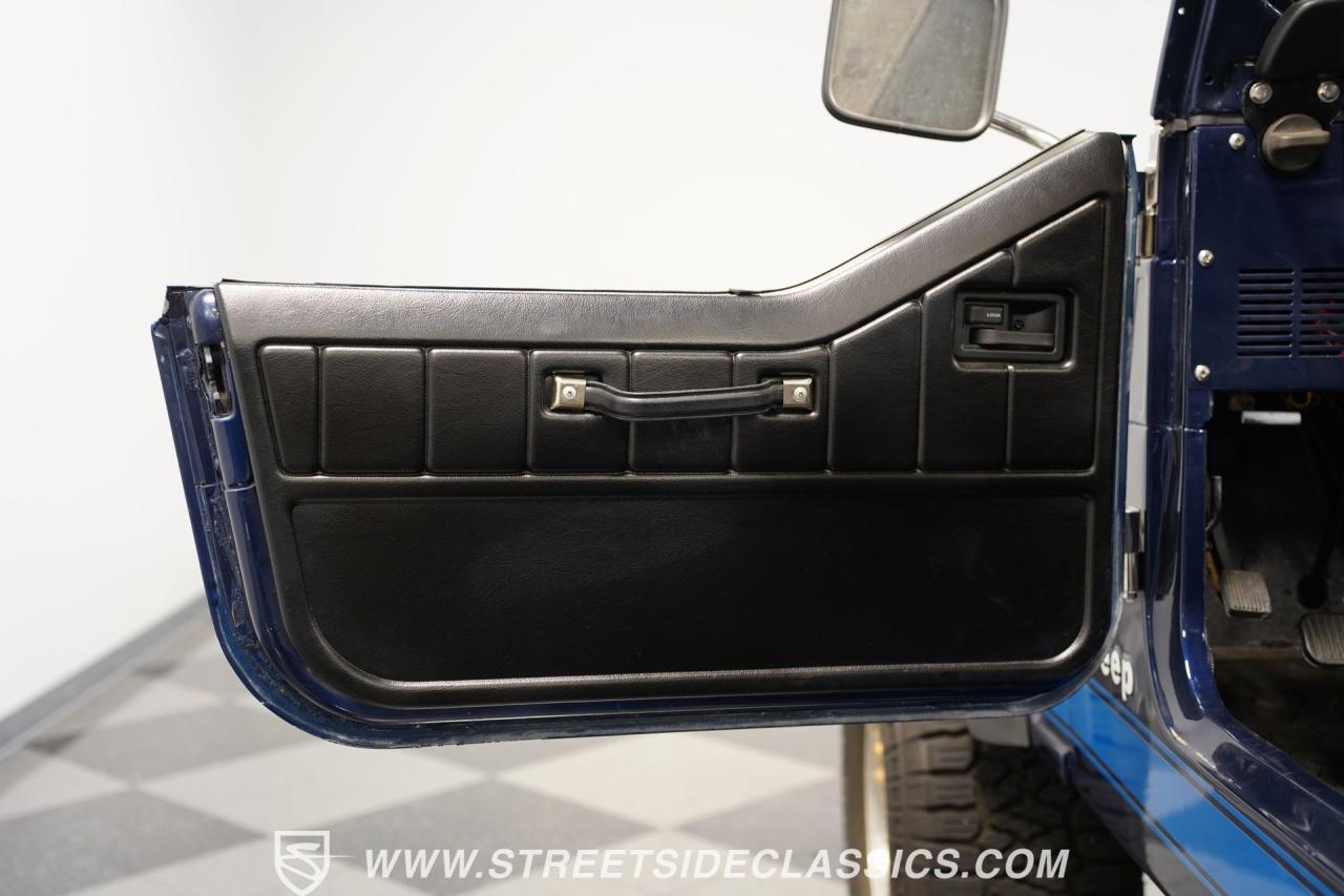 1985 Jeep CJ7 Renegade Tribute