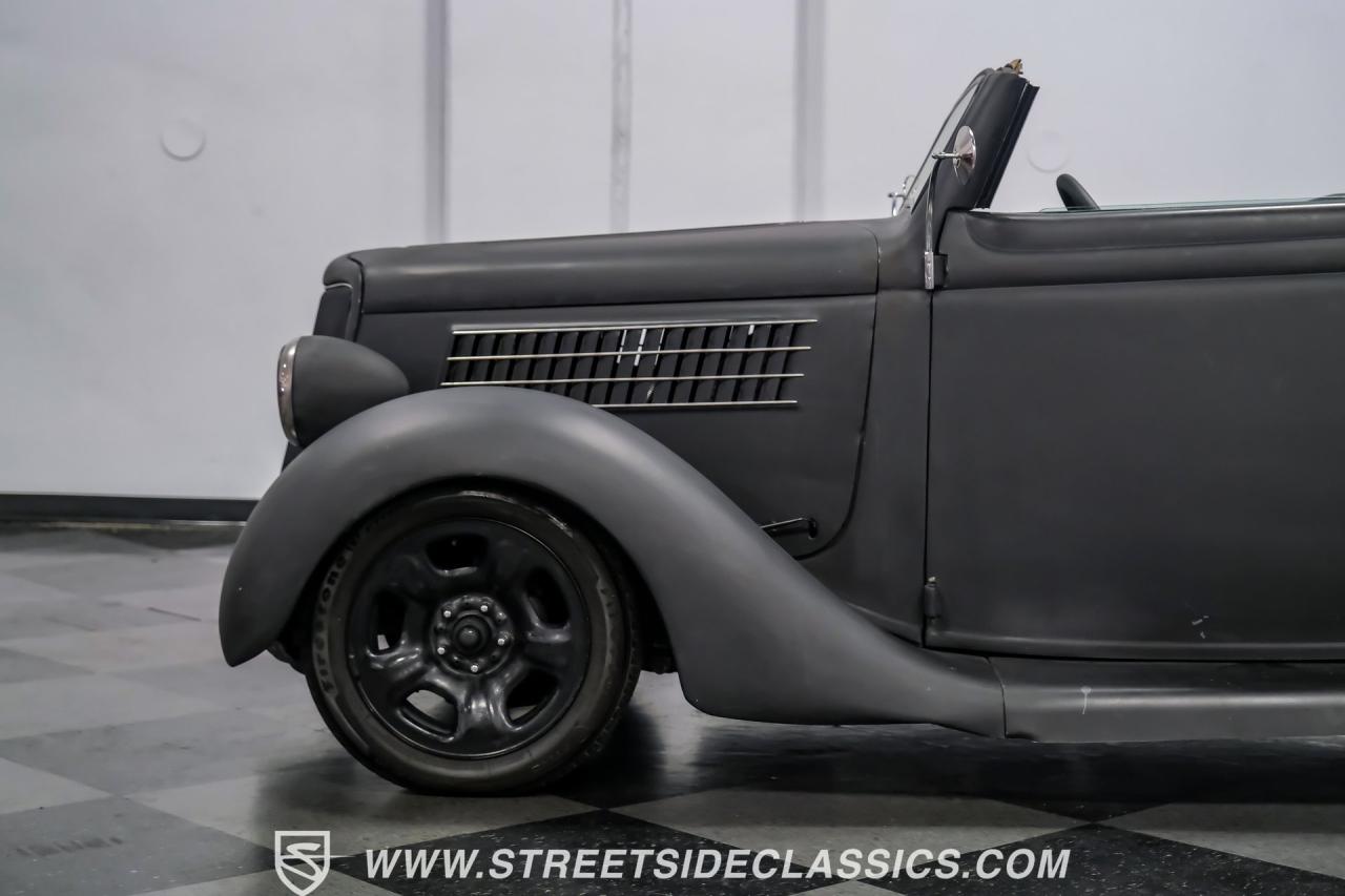 1935 Ford Cabriolet Restomod