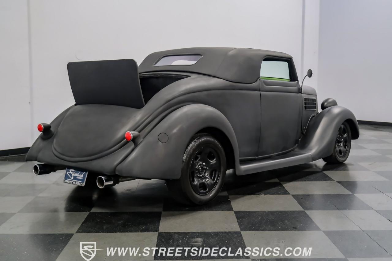 1935 Ford Cabriolet Restomod