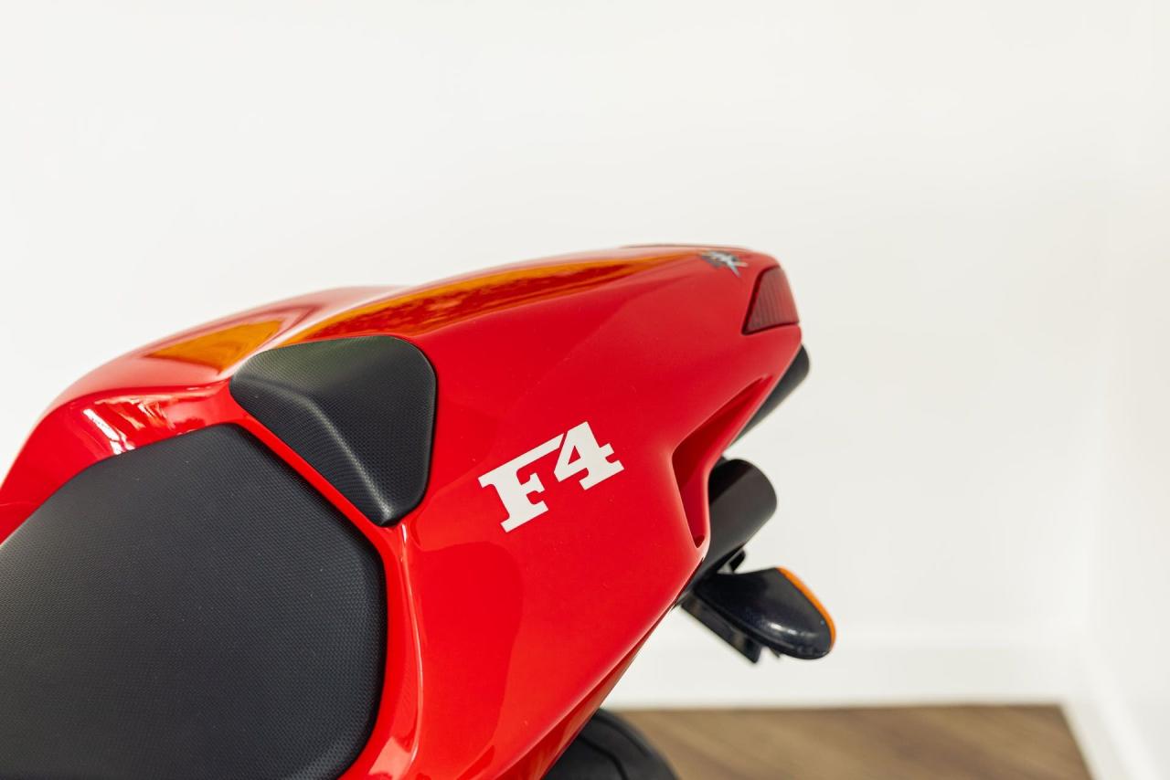 2000 MV Agusta F4 750 S