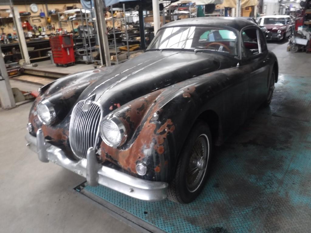 1959 Jaguar XK 150 Coup&eacute; black to restore