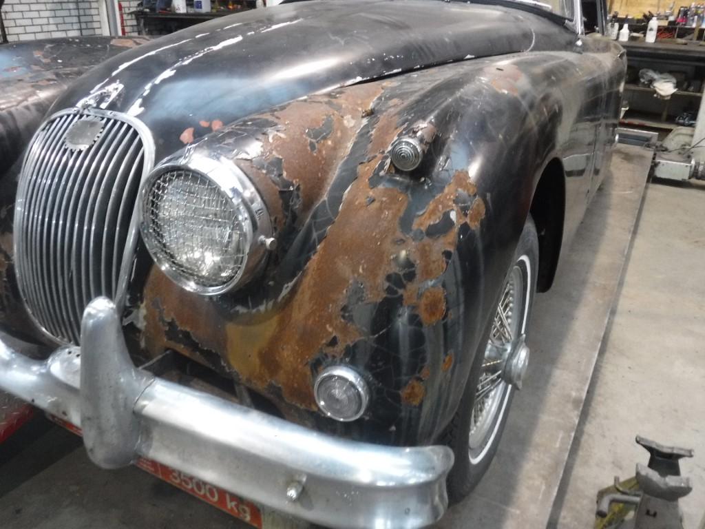 1959 Jaguar XK 150 Coup&eacute; black to restore