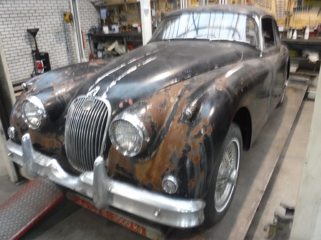 1959 Jaguar XK 150 Coup&eacute; black to restore