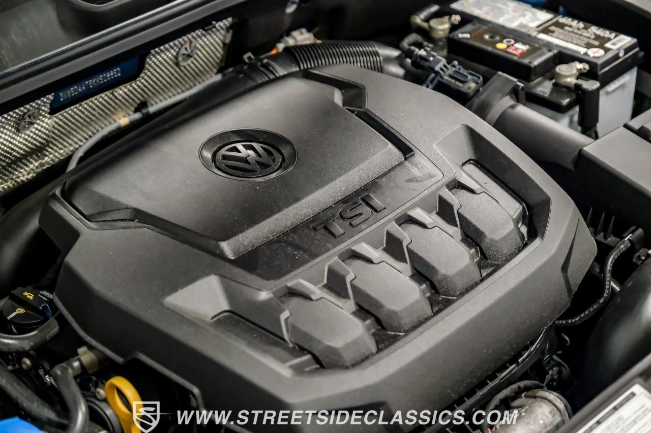 2019 Volkswagen Beetle 2.0T SEL