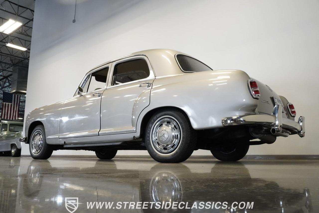 1958 Mercedes - Benz 219