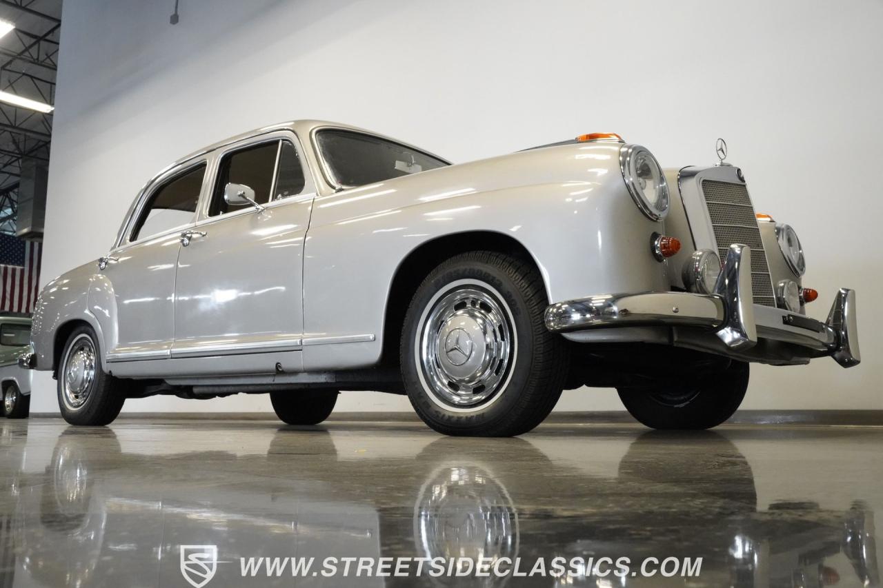 1958 Mercedes - Benz 219