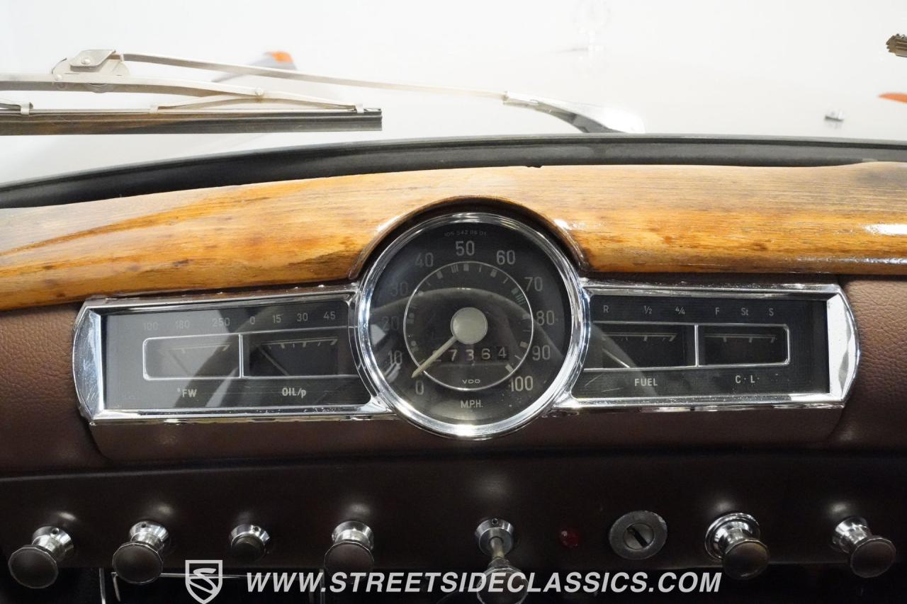 1958 Mercedes - Benz 219