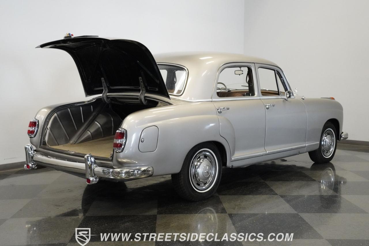 1958 Mercedes - Benz 219