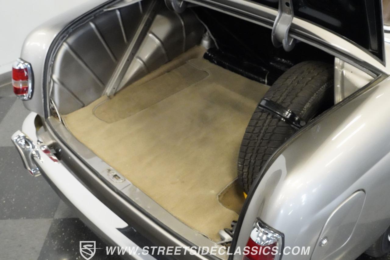 1958 Mercedes - Benz 219