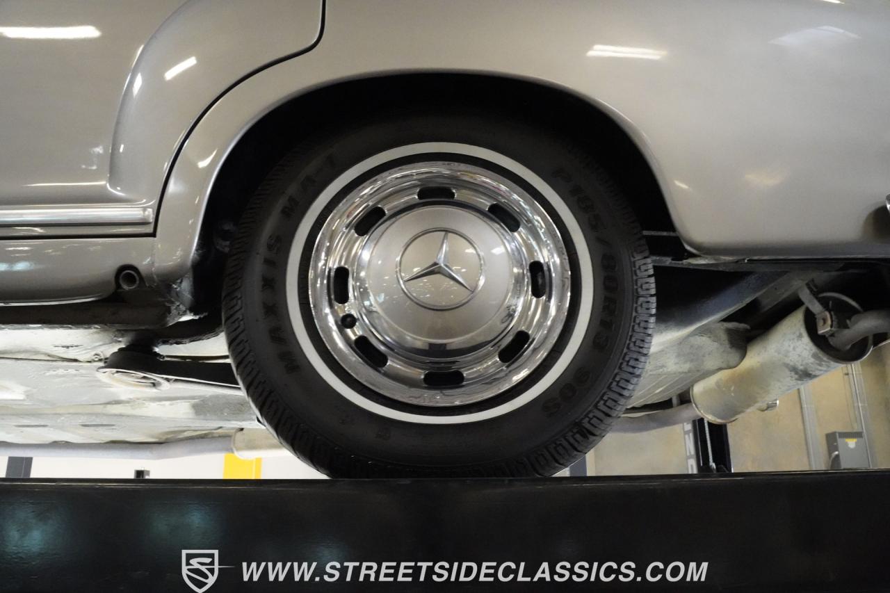 1958 Mercedes - Benz 219