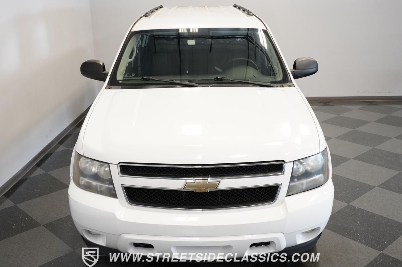 2011 Chevrolet Suburban 2500 4X4