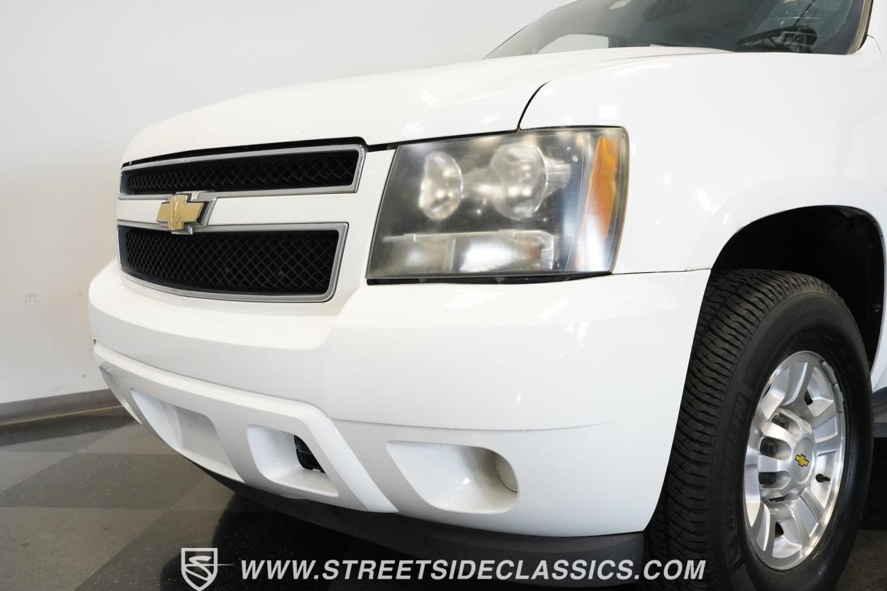 2011 Chevrolet Suburban 2500 4X4