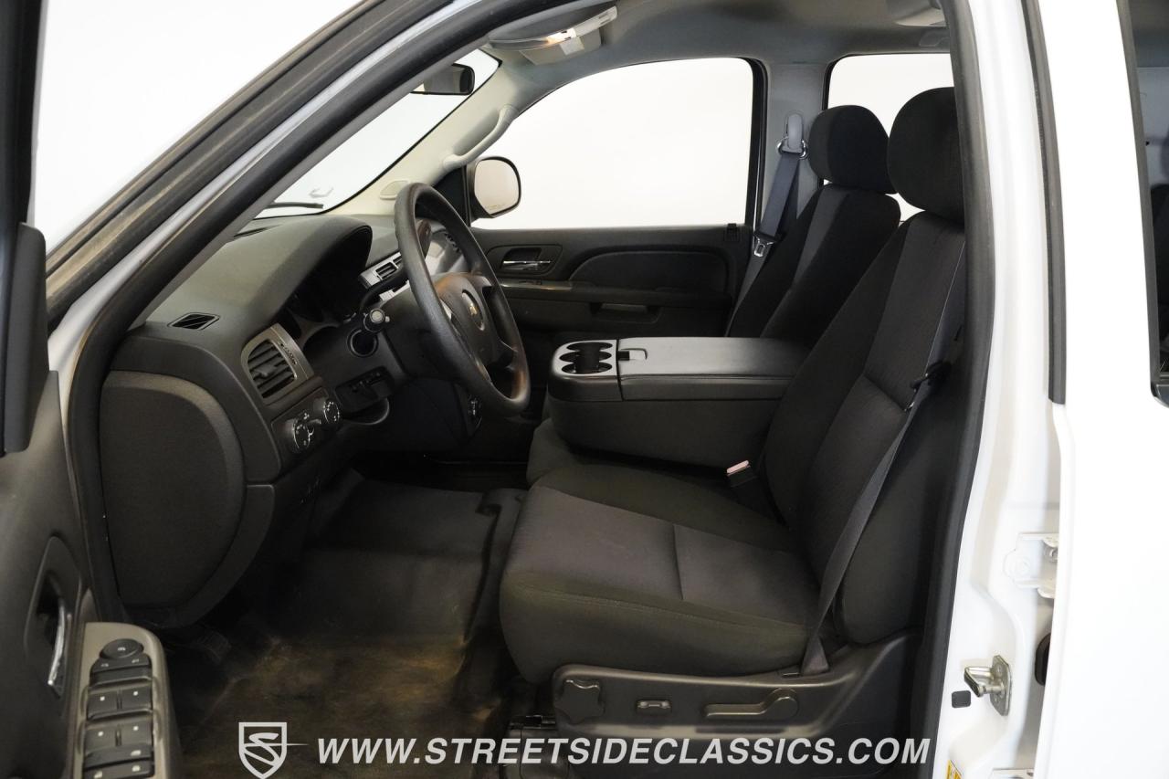 2011 Chevrolet Suburban 2500 4X4