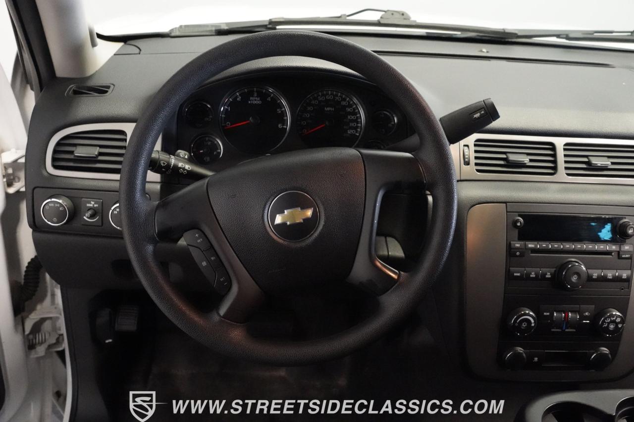 2011 Chevrolet Suburban 2500 4X4