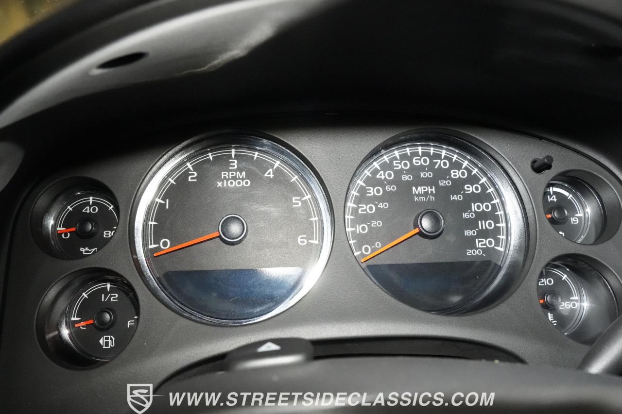 2011 Chevrolet Suburban 2500 4X4