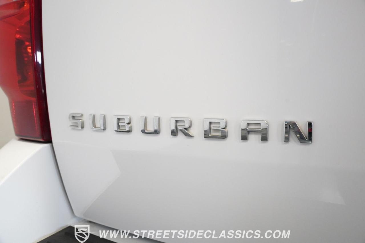 2011 Chevrolet Suburban 2500 4X4