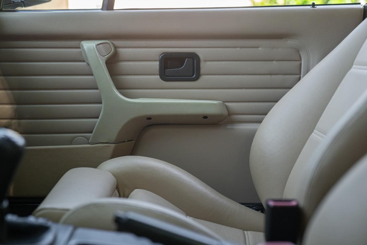 1989 BMW E30 CABRIOLET