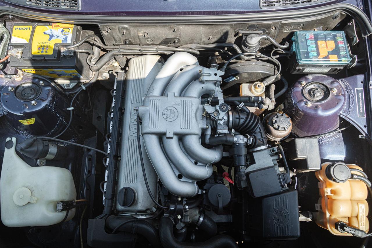 1989 BMW E30 CABRIOLET