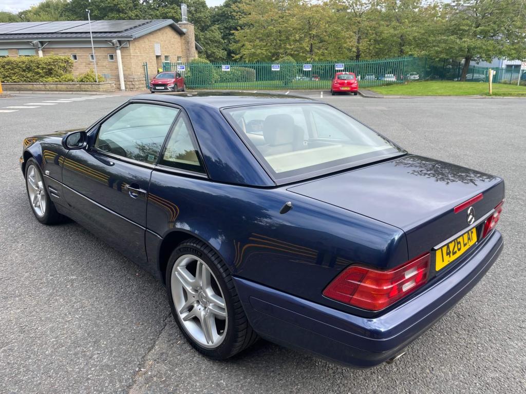 1999 Mercedes - Benz SL320