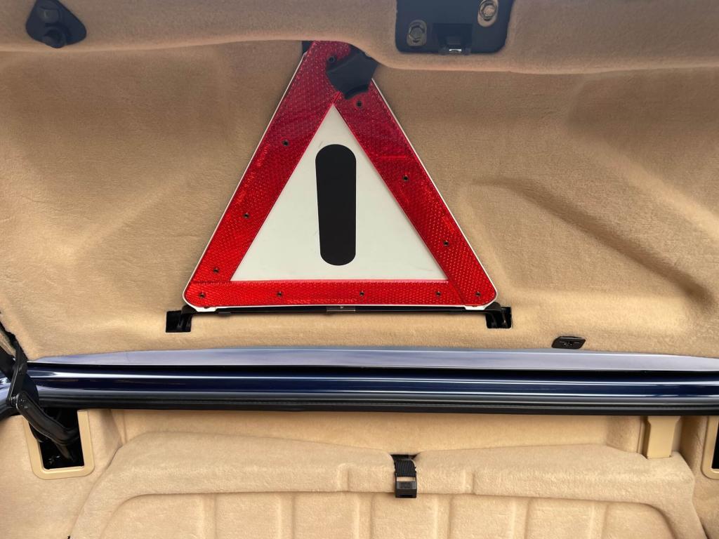 1999 Mercedes - Benz SL320