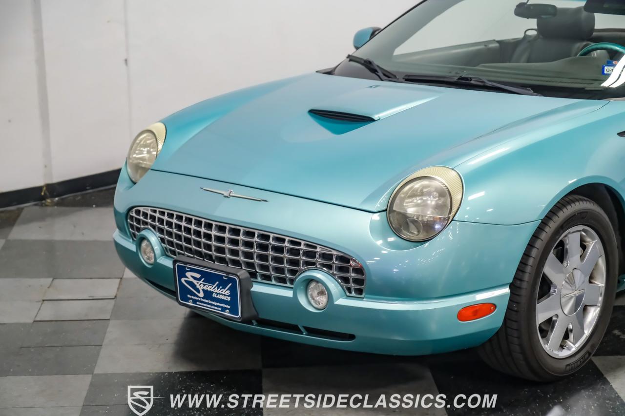 2002 Ford Thunderbird