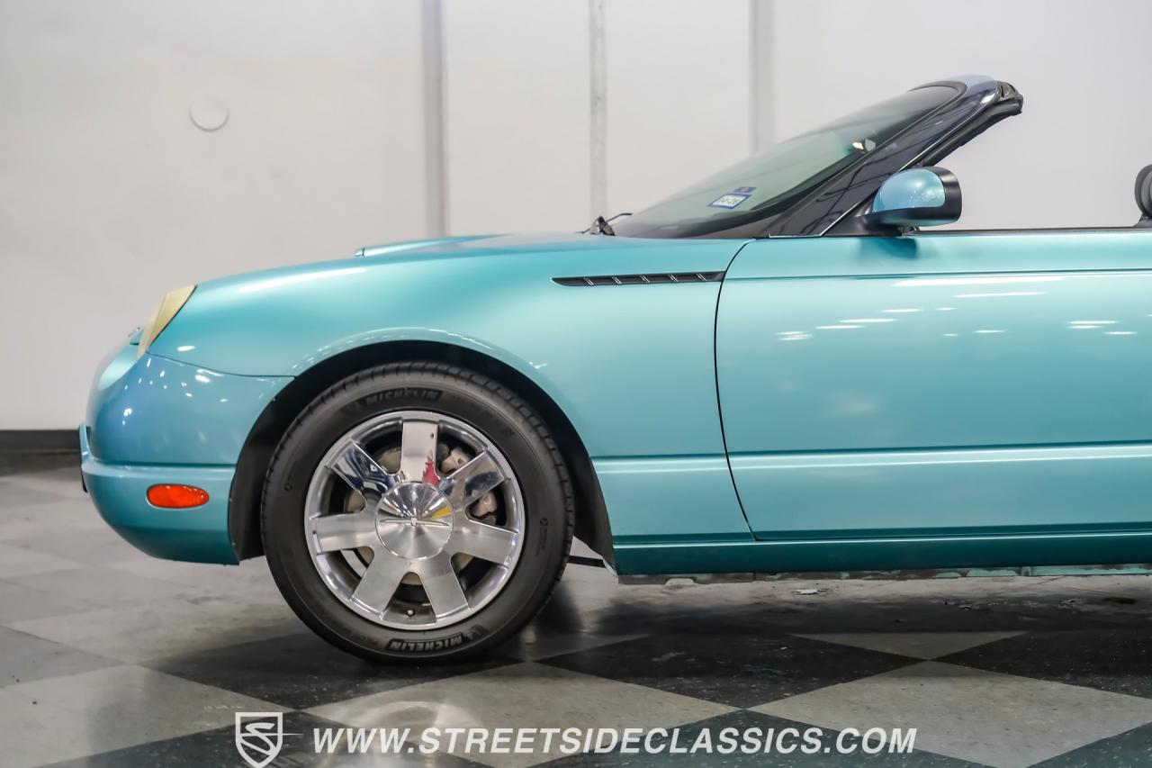 2002 Ford Thunderbird