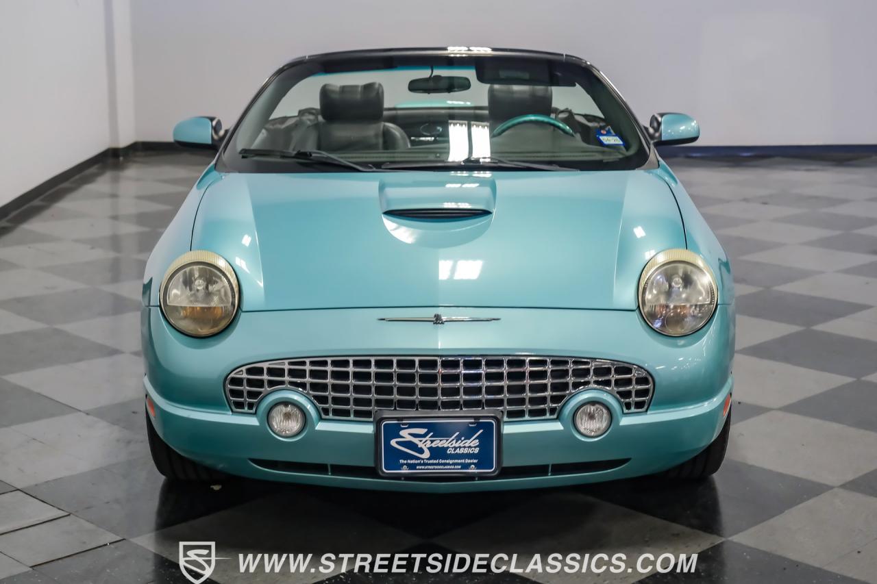 2002 Ford Thunderbird