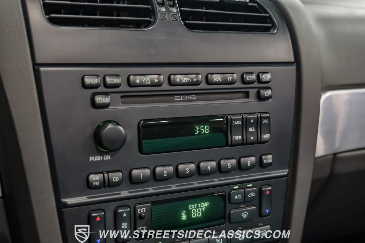 2002 Ford Thunderbird