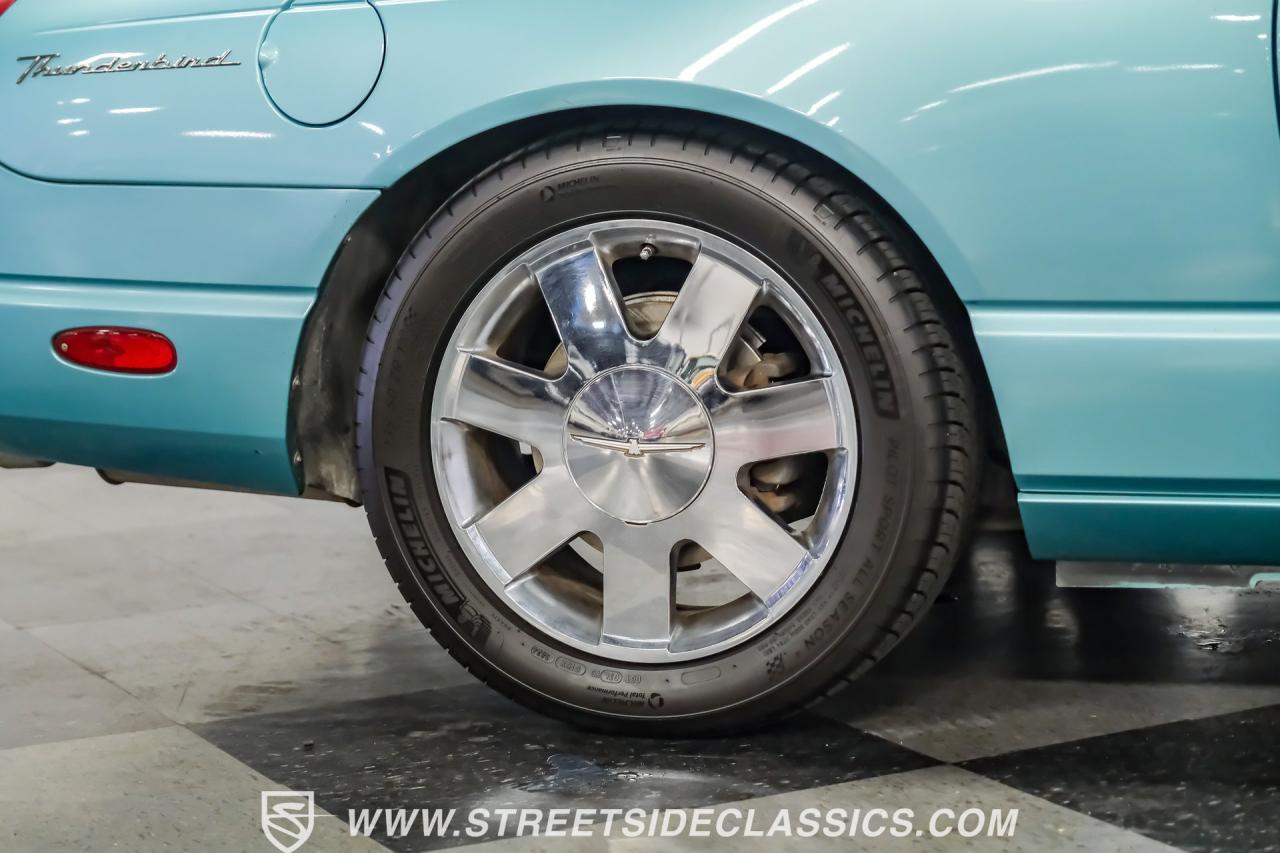 2002 Ford Thunderbird