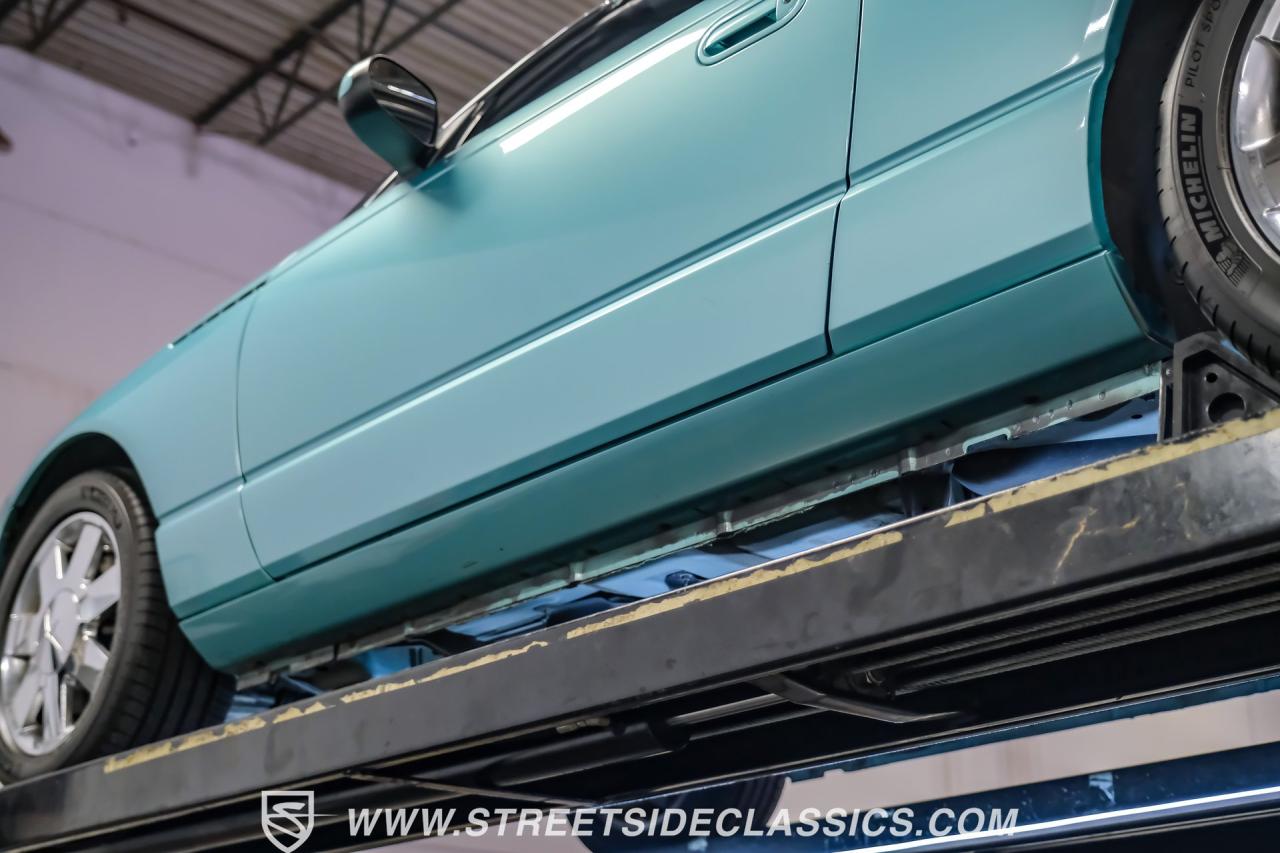 2002 Ford Thunderbird