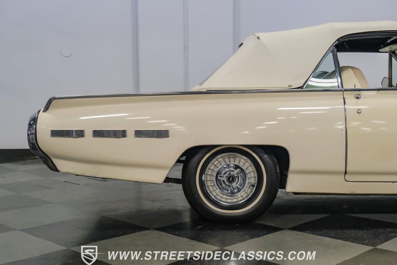 1962 Ford Thunderbird Sports Roadster