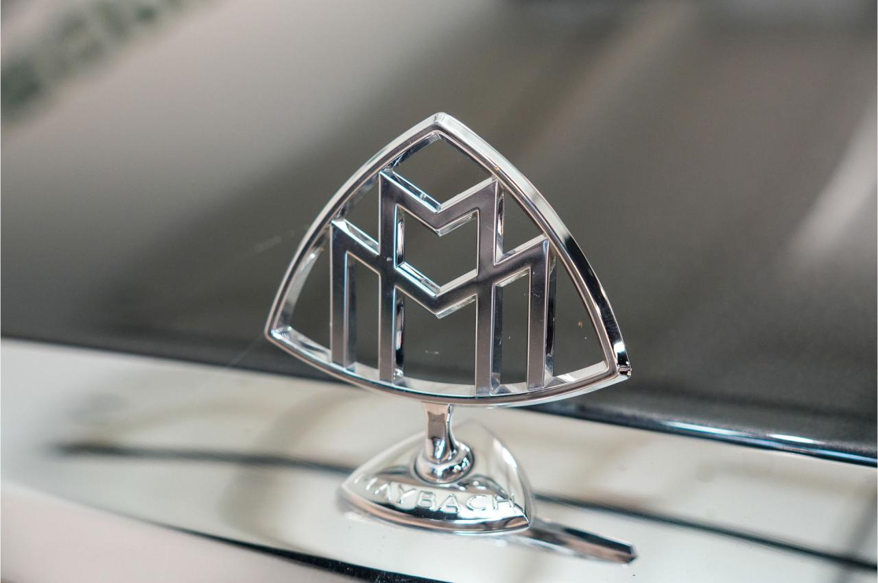 2004 AC Maybh 62, 1 OWNER