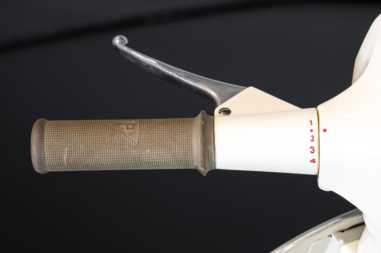 1966 Piaggio VESPA 50 SS