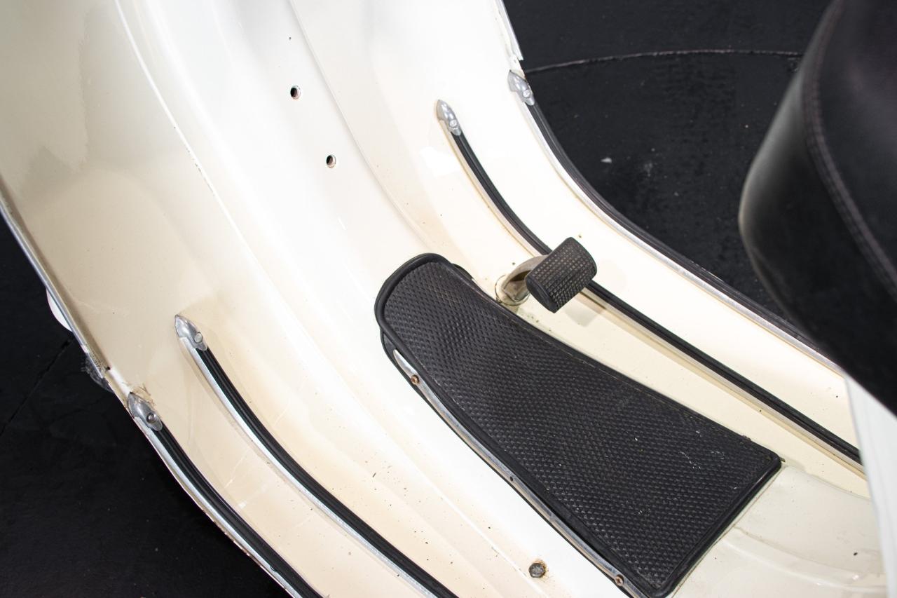 1982 Piaggio VESPA ET3 125 PRIMAVERA