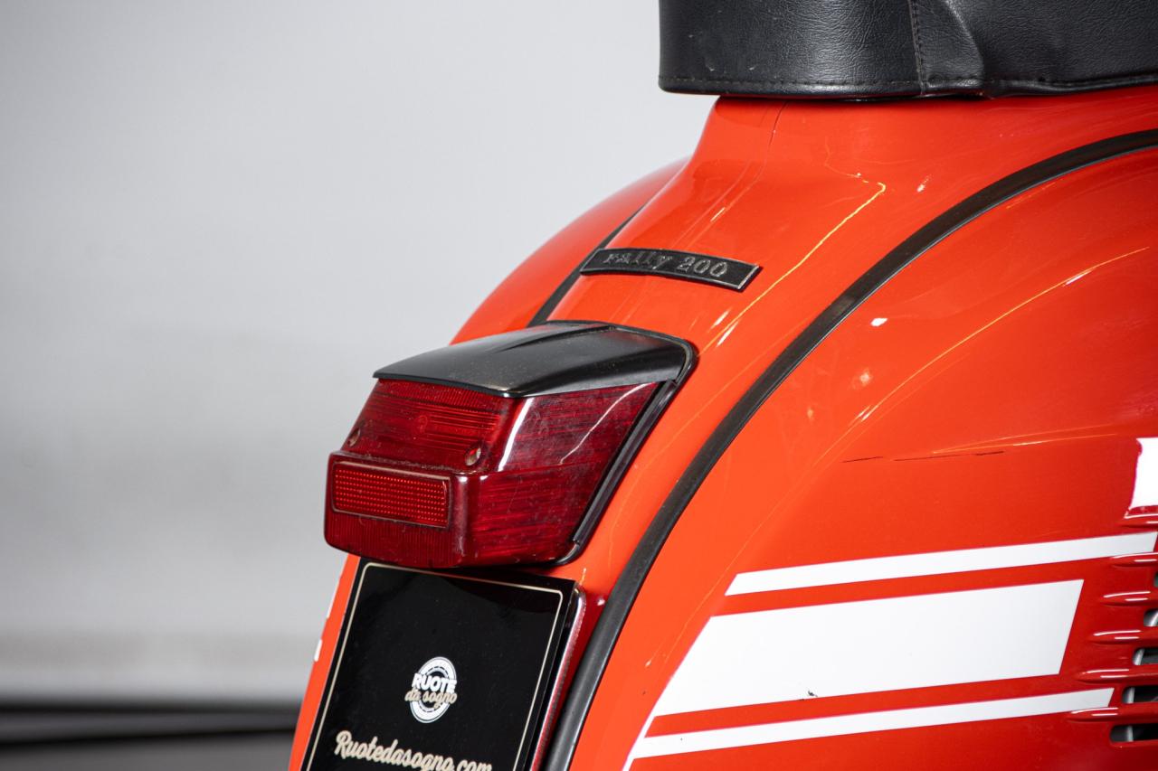 1974 Piaggio VESPA RALLY 200