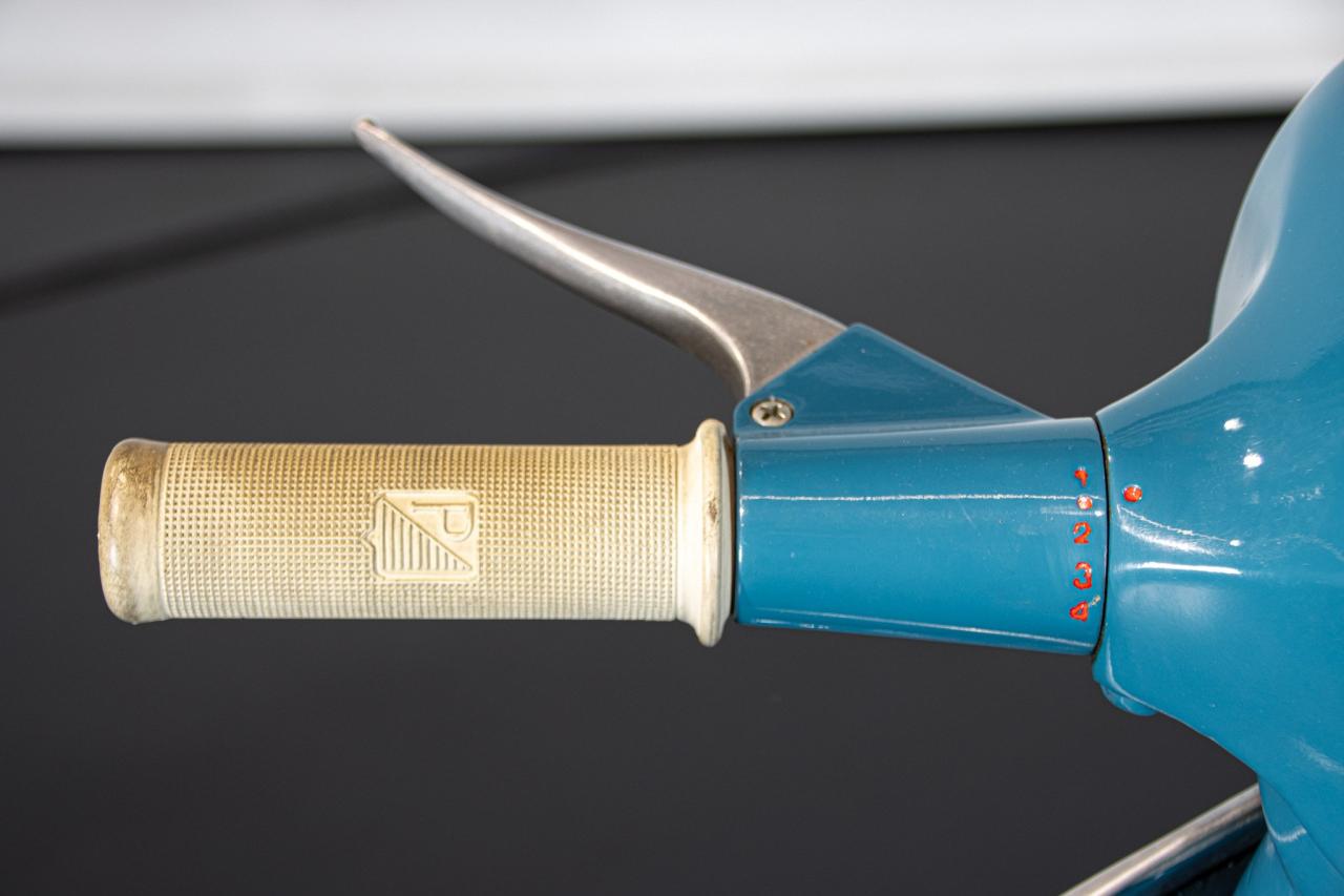 1967 Piaggio VESPA 90 SS