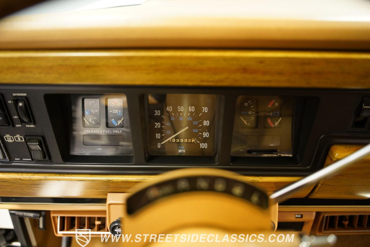 1988 Jeep Grand Wagoneer