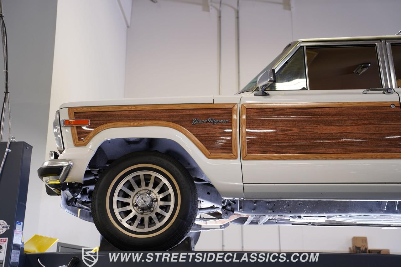 1988 Jeep Grand Wagoneer