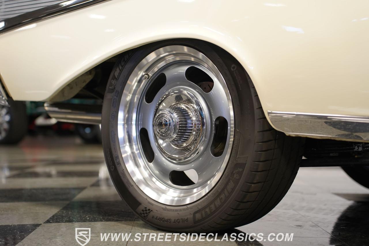 1957 Chevrolet Bel Air 2 Door Hardtop