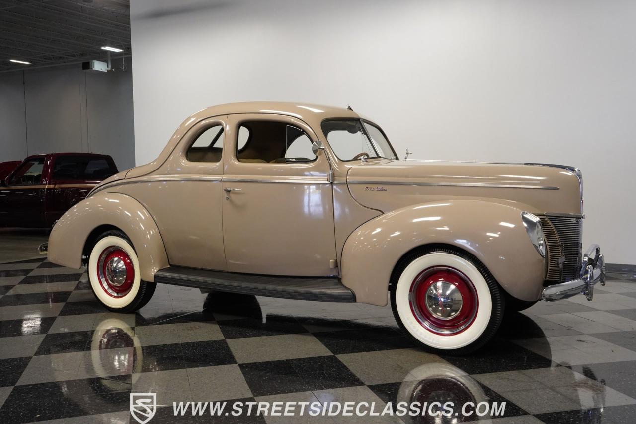 1940 Ford Deluxe Business Coupe
