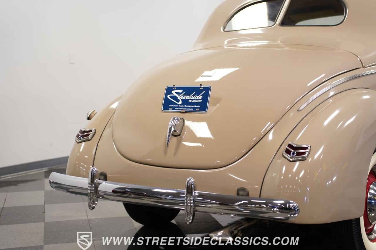 1940 Ford Deluxe Business Coupe