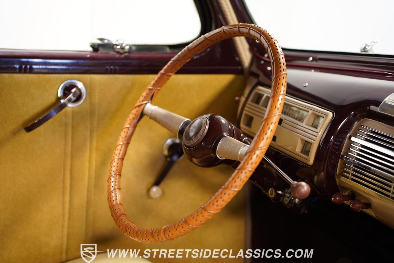 1940 Ford Deluxe Business Coupe