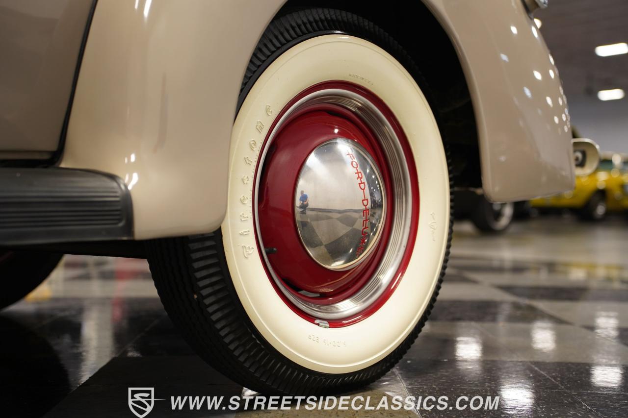 1940 Ford Deluxe Business Coupe